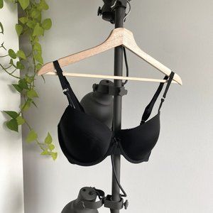 Victoria's Secret - Dream Angels Uplift Demi Bra - 34DD - Black